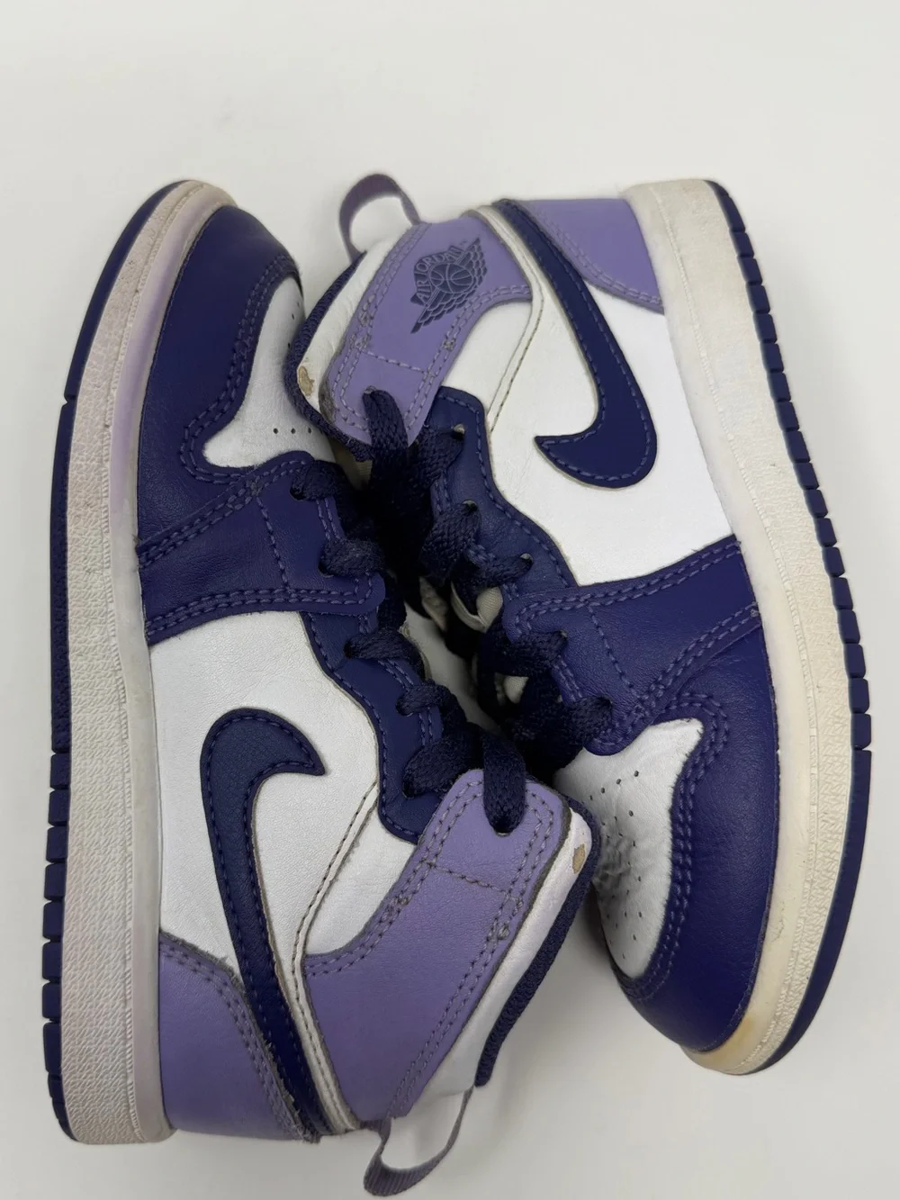 Nike Jordan 1 Kids' Purple and White High-Top Sneakers Sz.11c